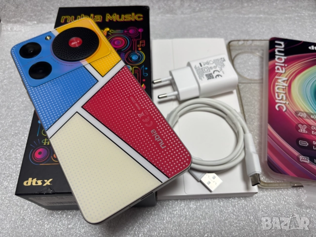 Като нов! Смартфон ZTE nubia Music, Dual SIM,128GB, 4GB RAM, Edition Collection Pop Art