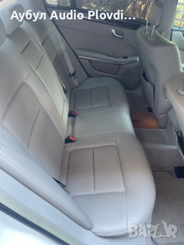 MERCEDES E-200 BENZIN, снимка 15 - Автомобили и джипове - 52669100