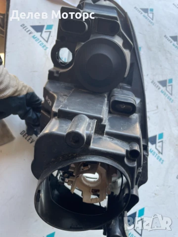 Фар десен 1K6941006Q за Vw Golf 5, Фолксваген Голф 5, снимка 4 - Части - 50889990