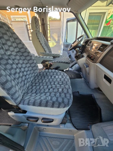 Ford transit 2.2 131k , снимка 12 - Бусове и автобуси - 51330938