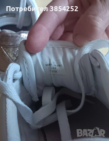 Дамски кожени кецове Guess , снимка 4 - Кецове - 51993605