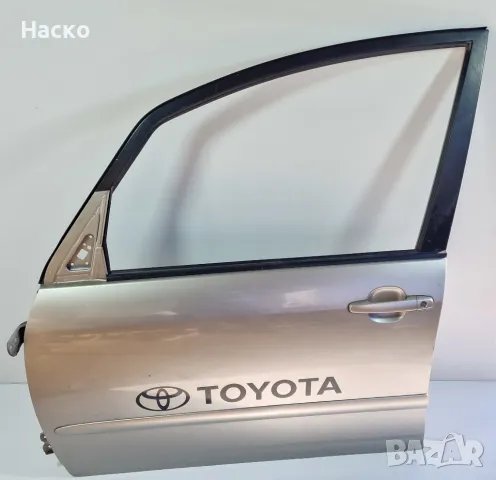 Предна Лява Врата Тойота Корола Версо Toyota Corolla Verso 2000 - 2004, снимка 1 - Части - 48447688