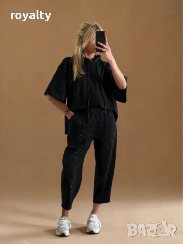 Нов Черен Дамски Комплект 