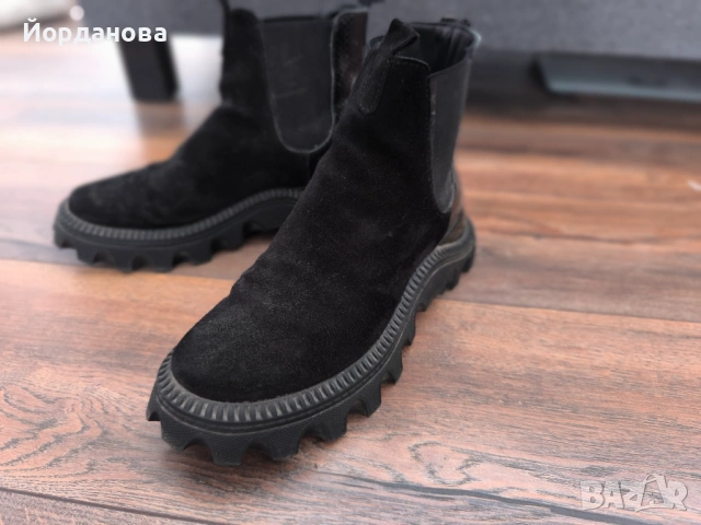 Ест.велур с вата ,39номер, снимка 3 - Дамски боти - 53145727