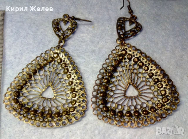 КРАСИВИ АЖУРНИ СРЕБРИСТИ ОБЕЦИ с ФАСЕТИРАНИ ЗЕЛЕНИ КРИСТАЛЧЕТА 34217, снимка 2 - Обеци - 51277607