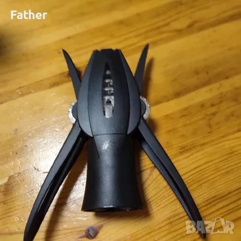 Автоматична отварачка за вино, снимка 5 - Аксесоари за кухня - 50142934