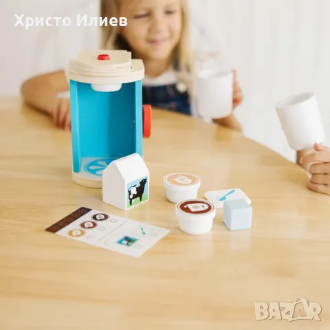 Детска дървена кафемашина Melissa & Doug С аксесоари, снимка 3 - Други - 48203456