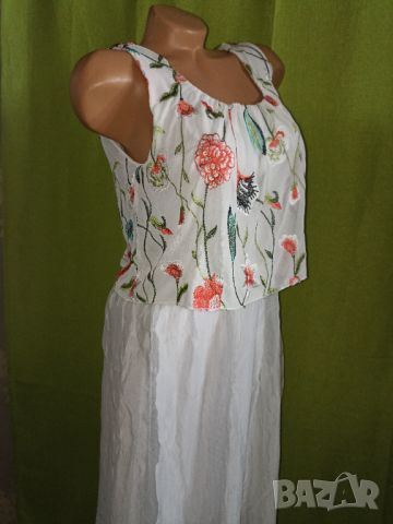 Дълга италианска рокля от естествена коприна , тюл с бродерия и подплата от трико L, XL, снимка 4 - Рокли - 45713017