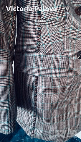 Луксозно MARC CAIN двуредно сако лимитирана колекция с декоративни шевове, снимка 6 - Сака - 52864556