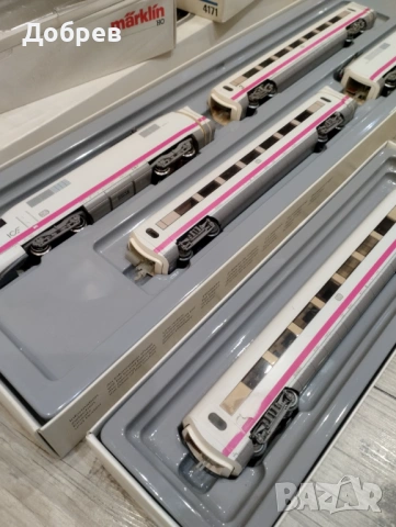 Скоростен влак Marklin, снимка 2 - Колекции - 53926457