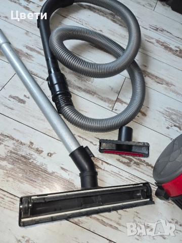 Прахосмукачка Филипс , с контейнер за боклук , снимка 4 - Прахосмукачки - 52452089
