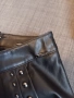оригинална кожена пола GUESS, размер XS, снимка 4