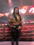 Екшън фигура WWE Roman Reigns Роман Рейнс Elite Series играчка Black + Gold Lining, снимка 5