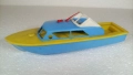 Ретро детски пластмасов катер, малък от едно време, снимка 1