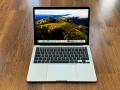 13.3' Apple MacBook Pro M1 2020 Silver 16GB RAM/256 GB SSD - Батерия 14ч., снимка 1