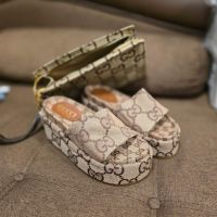 дамски висококачествени чехли , снимка 2 - Чехли - 45507400