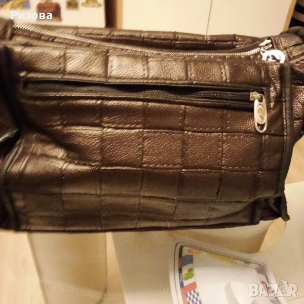 Продавам дамска чанта,нова,черна, снимка 1