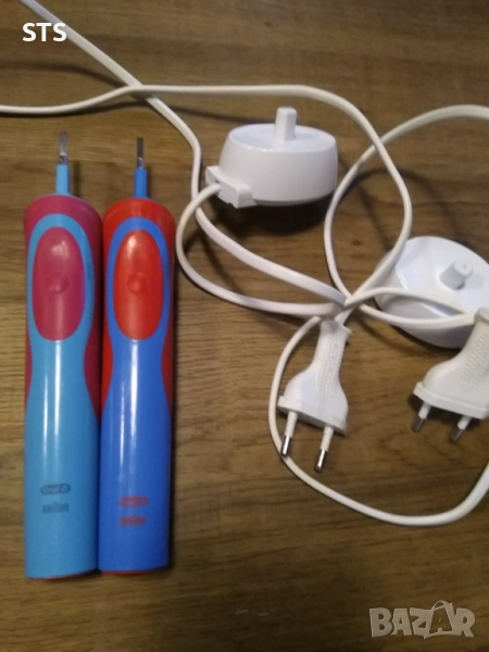 Акумулаторни четки за зъби oral b, снимка 1