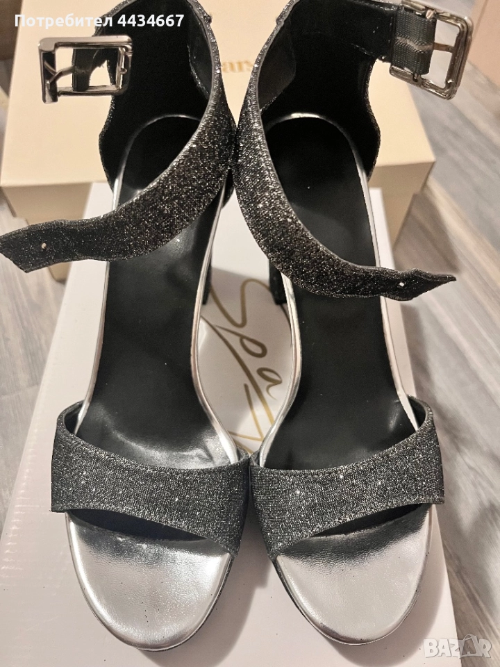 Блестящи токчета, снимка 1