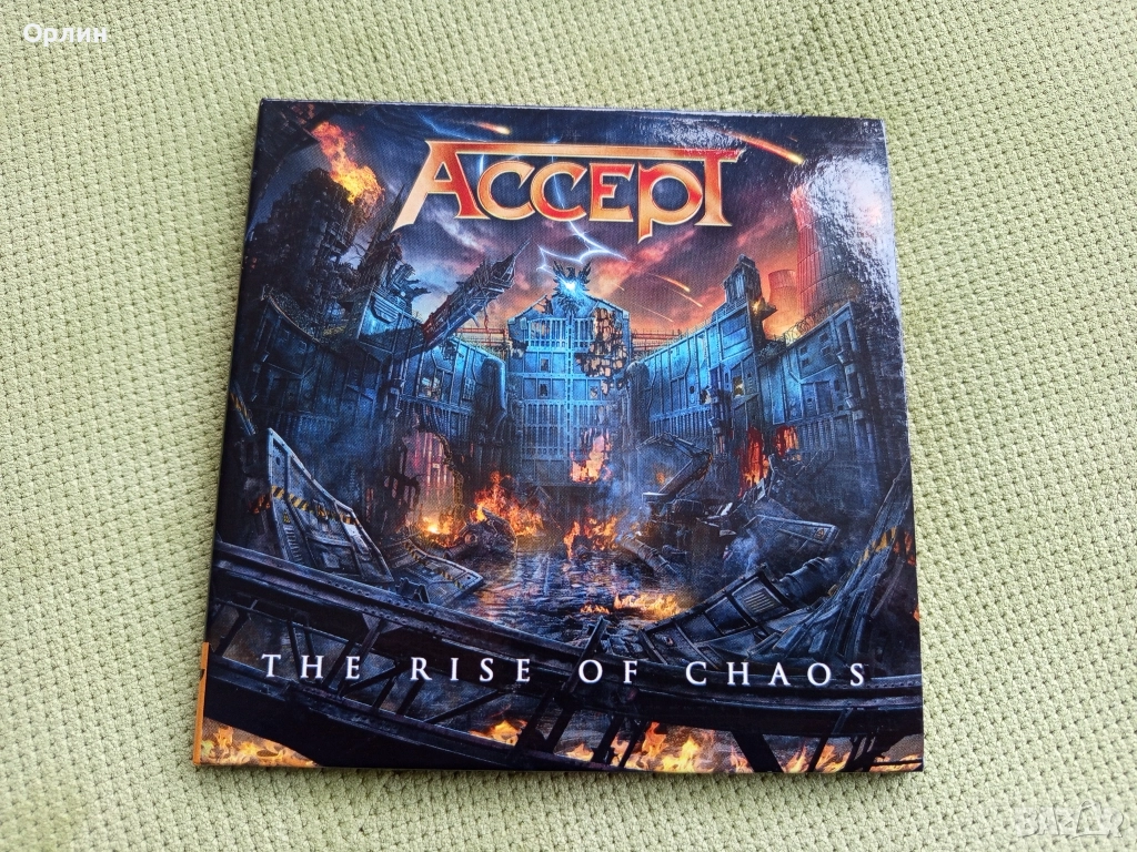 accept - оригинален, снимка 1