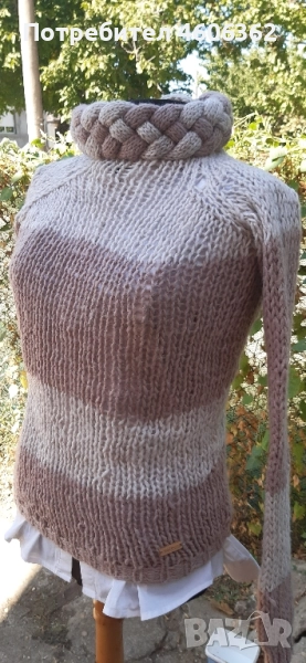 ръчно изплетен пуловер , снимка 1