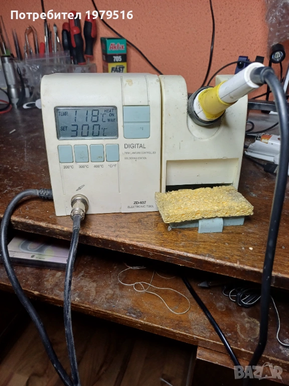 Продавам поялна станция много малко употребявана , снимка 1