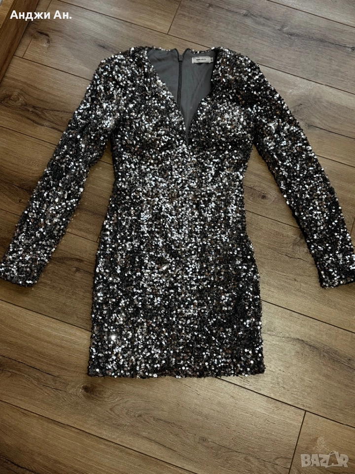 Рокля с пайети, снимка 1