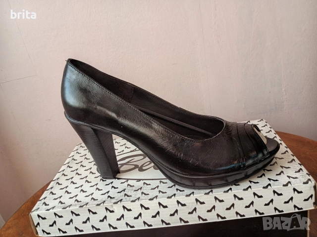 Нови!№40 Ест кожа Обувки висок ток, снимка 5 - Дамски обувки на ток - 53042220