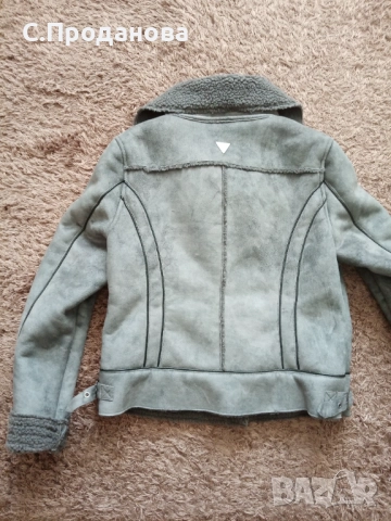 Зимно яке/кожух Guess, снимка 4 - Якета - 52593587
