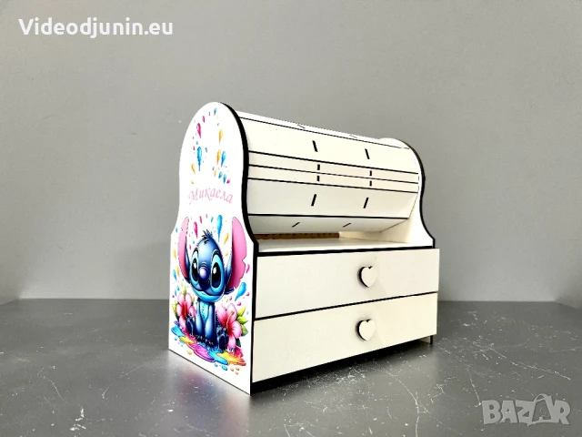 Поставка за диадеми с двойно шкафче