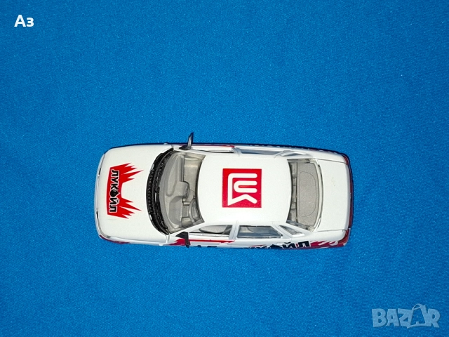 Руски метален модел на кола Лада ВАЗ 2110 Лукойл в мащаб 1:43 Made in Russia, снимка 7 - Колекции - 51955169