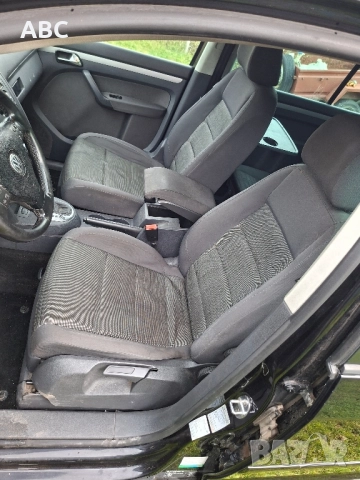 На части Vw Touran 2.0 TDI - DSG, снимка 8 - Автомобили и джипове - 49292360