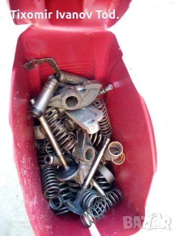 Части Москвич 412 и 408, снимка 2 - Части - 54296635