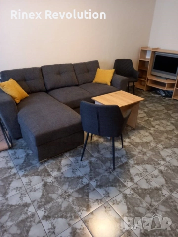 Двустаен апартамент под наем в Центъра, снимка 4 - Апартаменти - 53950108