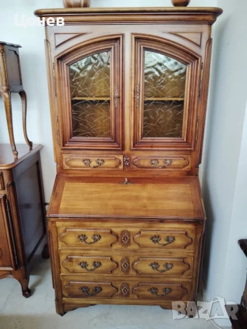 Шкаф с писалище , снимка 2 - Шкафове - 50941334