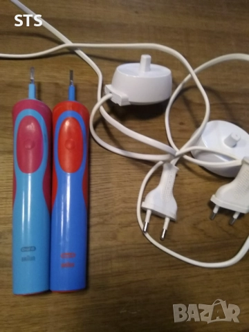 Акумулаторни четки за зъби oral b