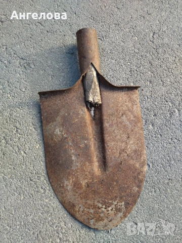 Права лопата, снимка 2 - Градински инструменти - 51374066