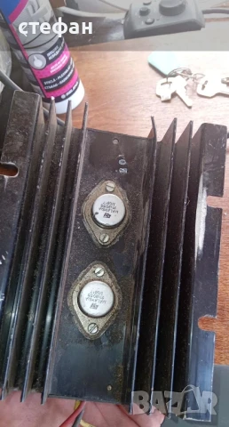 Конвертор на напрежение 24V-12V 100вата 8A за камион., снимка 2 - Аксесоари и консумативи - 51386409