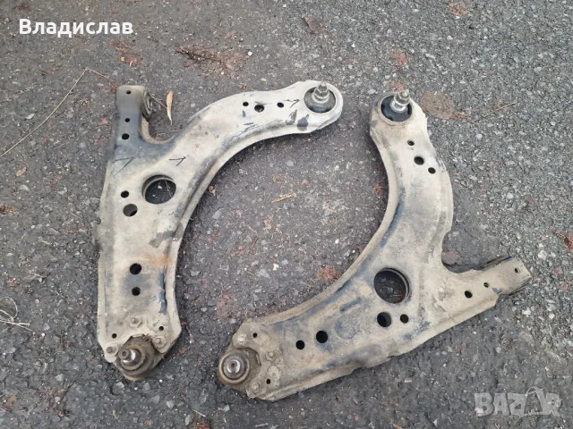 Носачи Audi A3 8L , снимка 1 - Части - 48464322