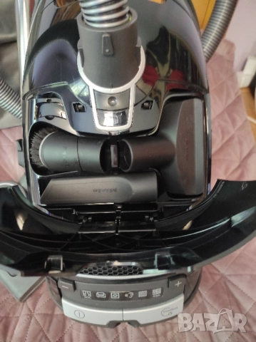 Прахосмукачка Миеле / Miele Complete C3 , снимка 9 - Прахосмукачки - 50405685