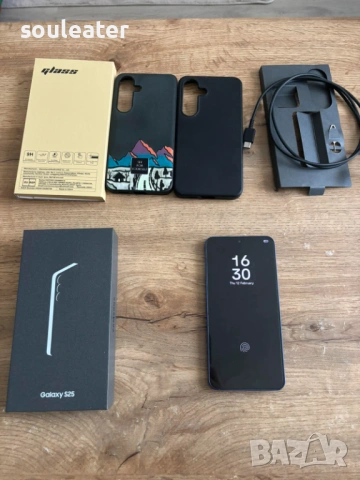 Samsung Galaxy S25 12/256GB Navy Оставаща гаранция!