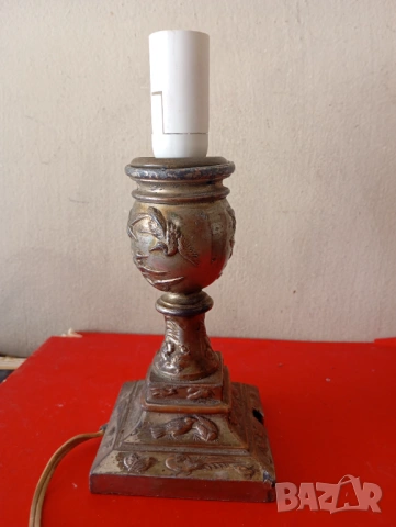 Стара настолна лампа 