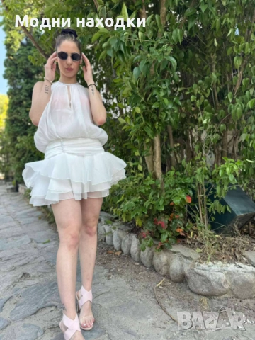 елегантна рокля