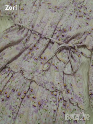 ИЗКЛЮЧИТЕЛНО КРАСИВА рокля на лилави маргаритки с къдрички и коланче в бохо стил , снимка 6 - Рокли - 45216273