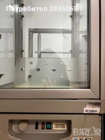 Витрина за торти, снимка 3 - Витрини - 52478385