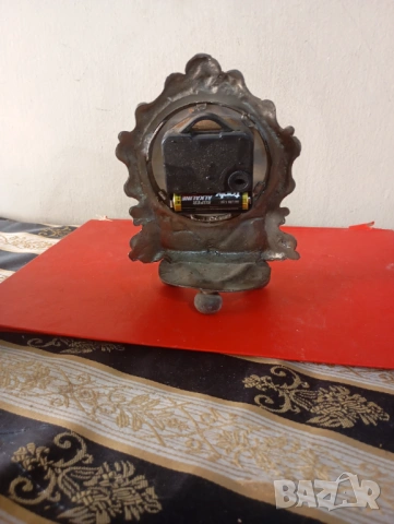 Винтидж настолен часовник, снимка 3 - Други ценни предмети - 53968887