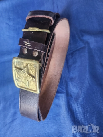 медали, вензели, кокарди, значки - български и от соц.страни + военен колан с тока , снимка 11 - Други ценни предмети - 52944054