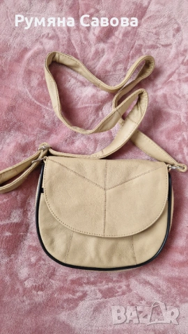 Продавам дамска чанта от естествена кожа 