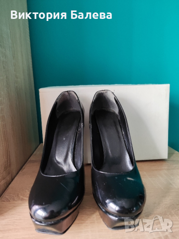 черни дамски обувки , снимка 2 - Дамски обувки на ток - 44968580