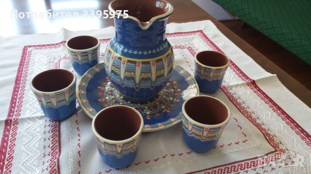 Ръчно бродирана покривка и керамичен сервиз, снимка 7 - Сервизи - 51709494